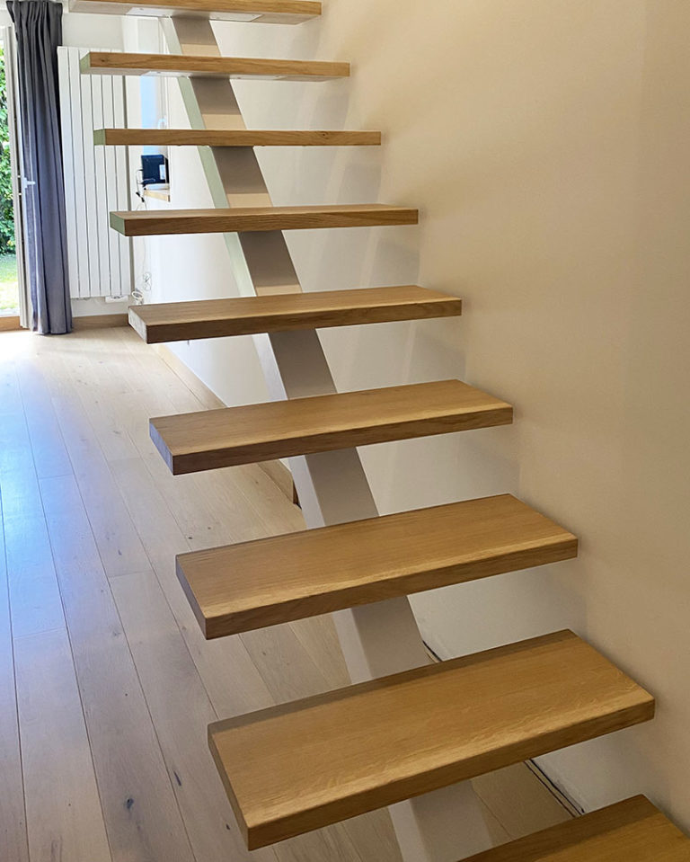 Un Escalier Sur Mesure Et Design Avec Latelier De Sam And Tino 4525